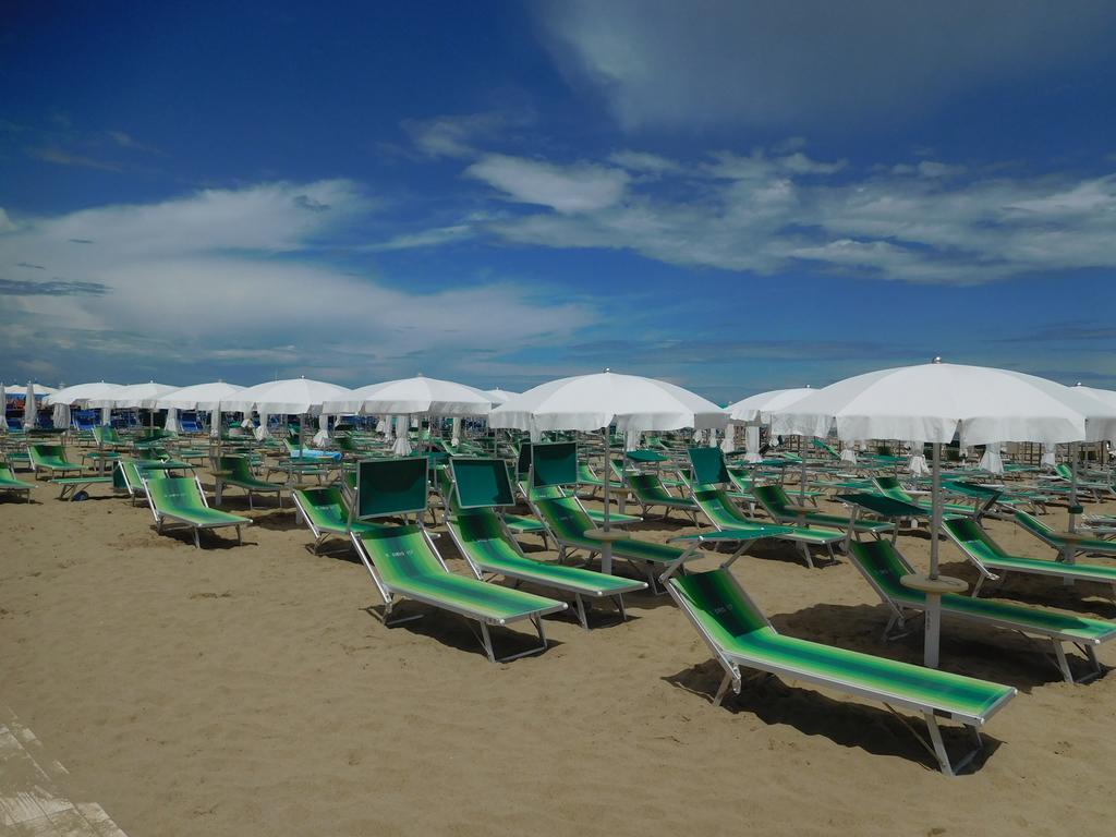 Hotel Villa Linda - Family Hotel - Nuova Costruzione Antisismica Riccione Ngoại thất bức ảnh