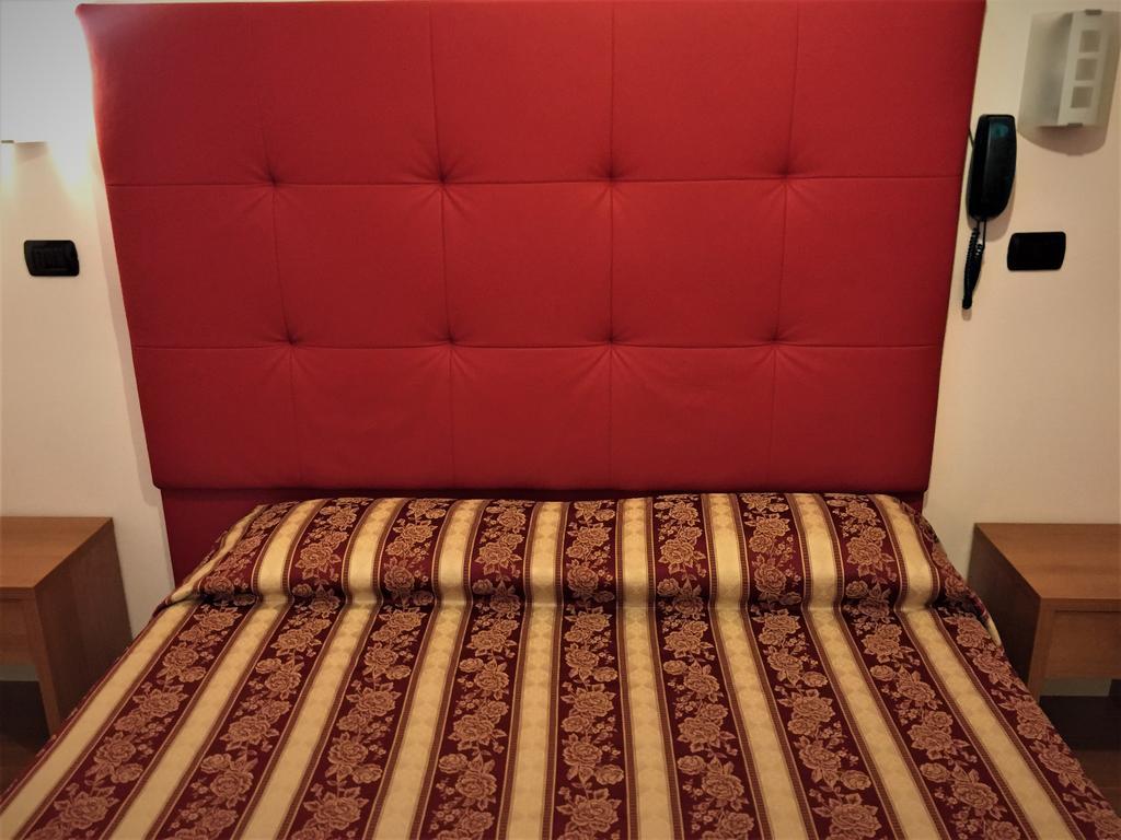 Hotel Villa Linda - Family Hotel - Nuova Costruzione Antisismica Riccione Ngoại thất bức ảnh