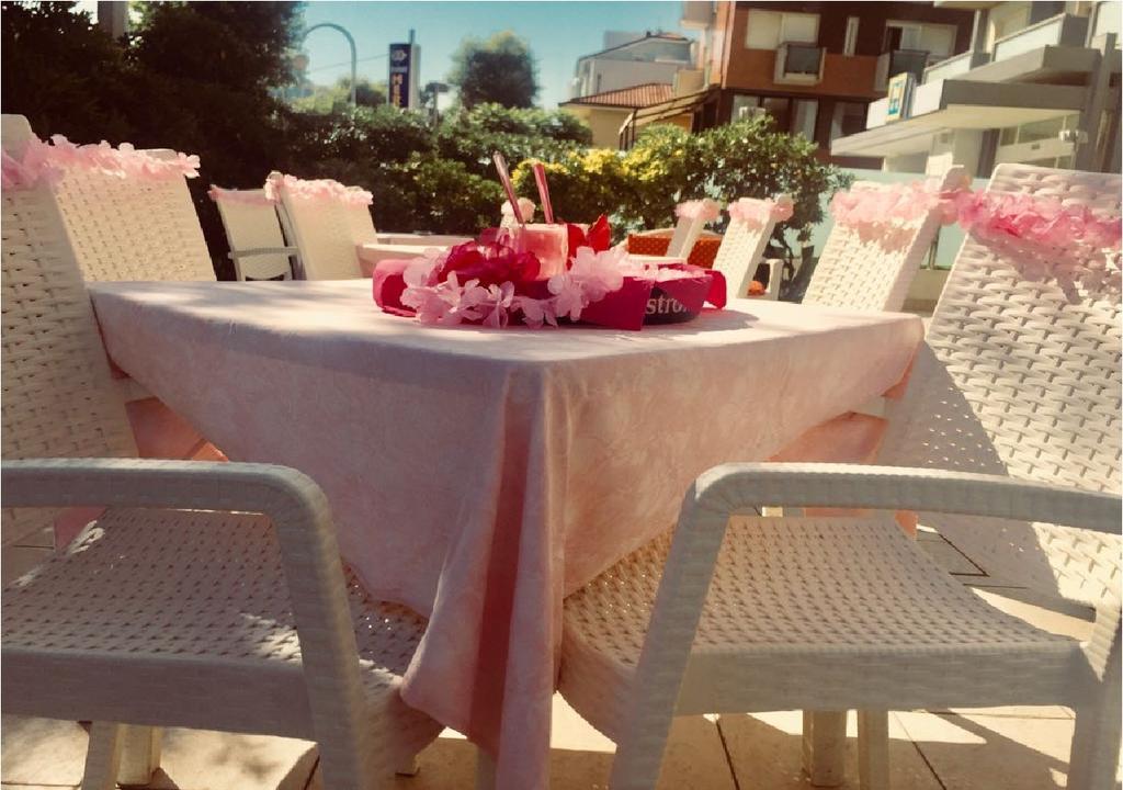Hotel Villa Linda - Family Hotel - Nuova Costruzione Antisismica Riccione Ngoại thất bức ảnh